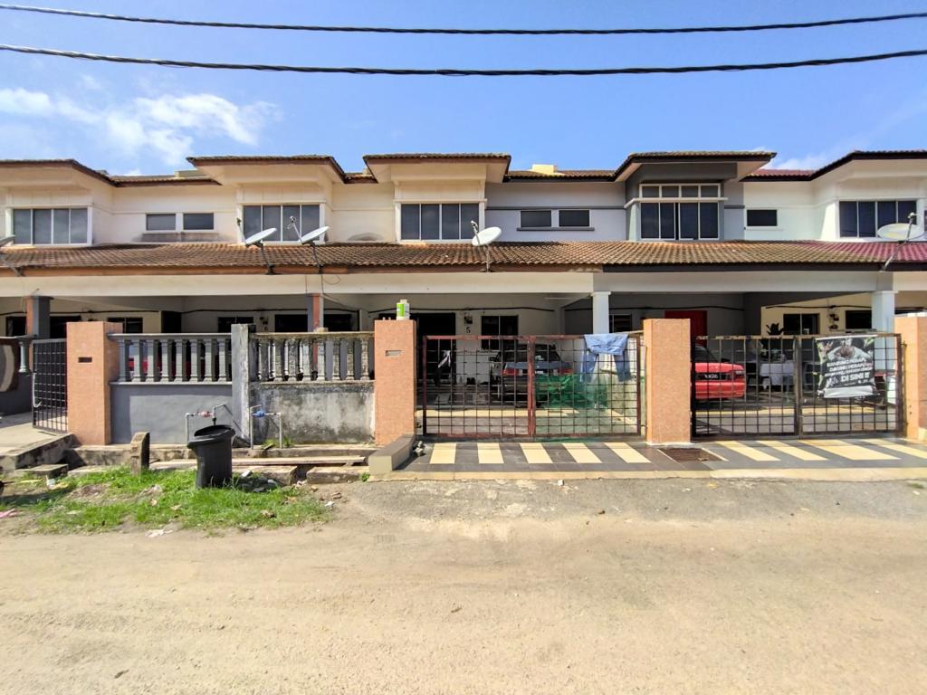 TERES 2 TINGKAT SEBERANG BALOK , KUANTAN